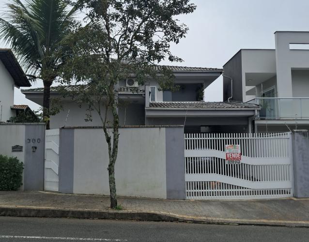 SOBRADO LINDO NO JARAGUA ESQUERDO
